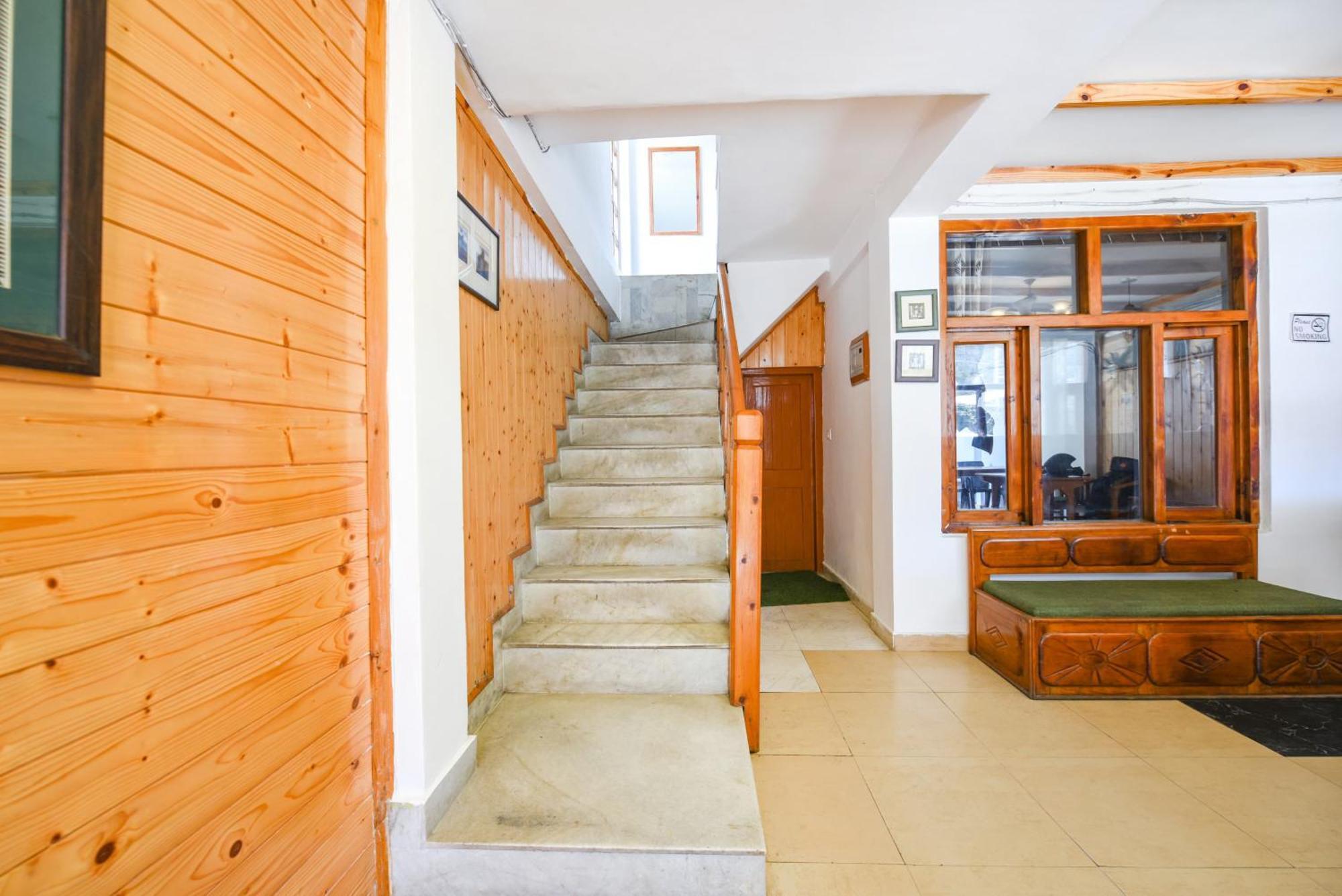 The Kanchanikoot - Luxury Comfort ! Travellers Delight ! Budget Friendly ! Prime Location ! Guest Favourite Hotel 4*